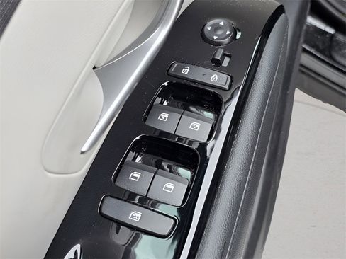 Certified 2023 Hyundai Tucson Limited image 19