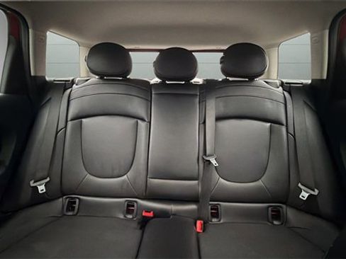 Used 2017 MINI Cooper Clubman S image 21