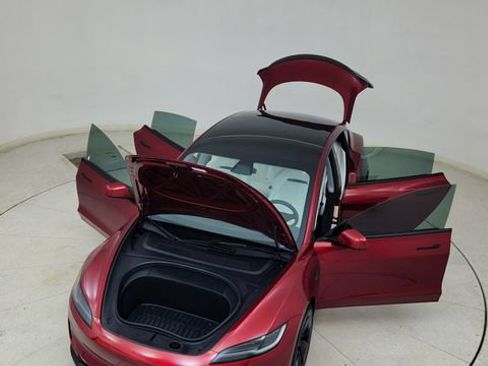 Used 2024 Tesla Model 3 Performance image 83