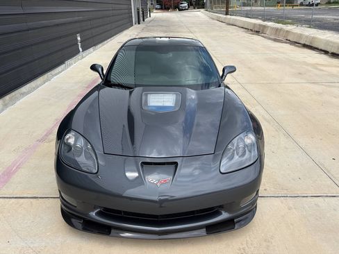 Used 2010 Chevrolet Corvette ZR1 w/ Preferred Equipment Group RWD image 8