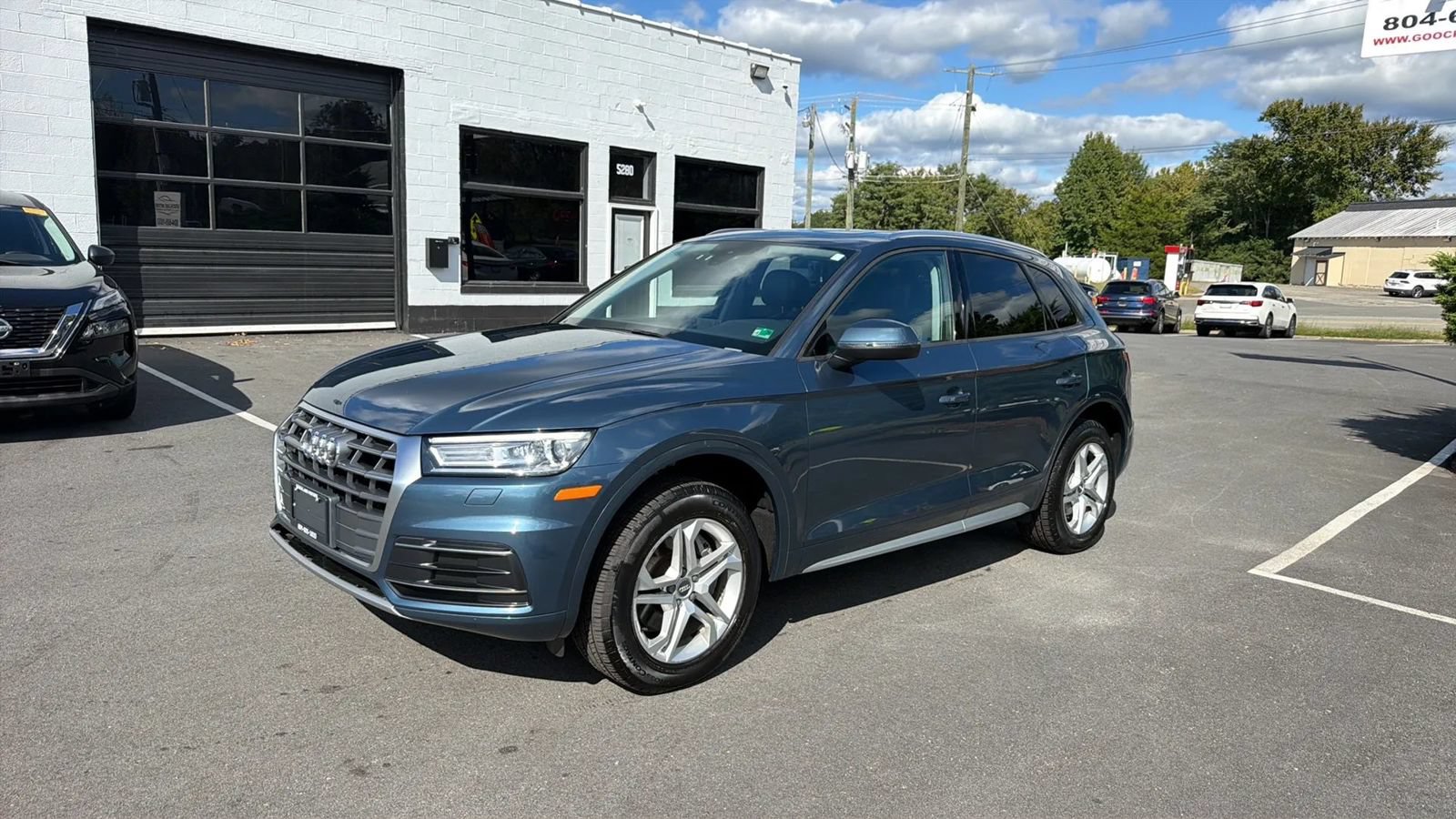 Used 2018 Audi Q5 2.0T Premium w/ Convenience Package AWD/4WD image 3