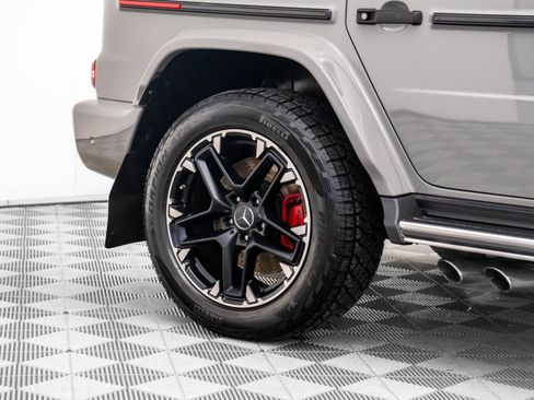 Certified 2021 Mercedes-Benz G 63 AMG 4MATIC image 40