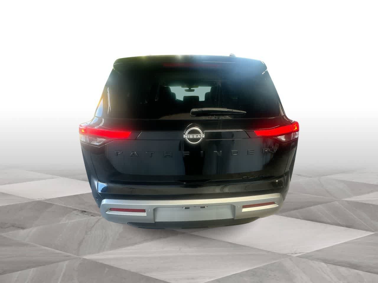 Used 2023 Nissan Pathfinder SL w/ Black Appearance Package AWD/4WD image 7