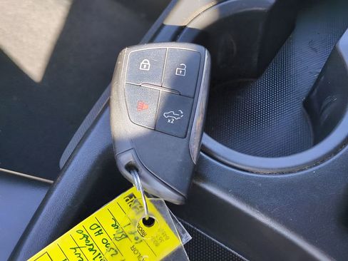 Used 2024 Chevrolet Silverado 2500 LT image 28