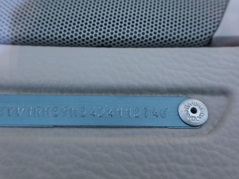 Used 2004 Volvo S60 2.5T image 46