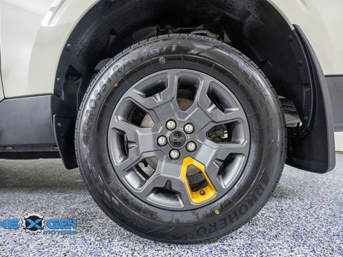 Used 2024 Ford Maverick Tremor w/ Tremor Off-Road Package AWD/4WD image 49