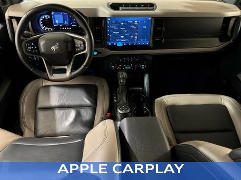 Used 2023 Ford Bronco Wildtrak image 11