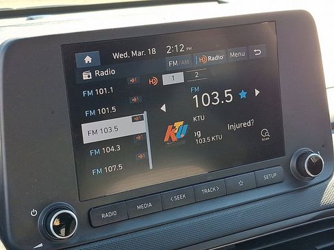 Used 2023 Hyundai Kona SE image 17