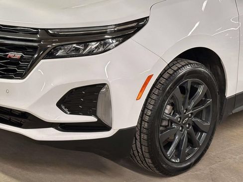 Certified 2023 Chevrolet Equinox RS AWD/4WD image 10