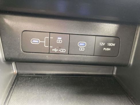Used 2025 Hyundai Sonata SEL FWD image 23