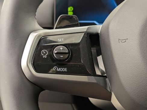 Certified 2025 BMW i5 xDrive40 image 18