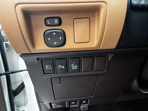 Used 2017 Lexus ES 350 image 15