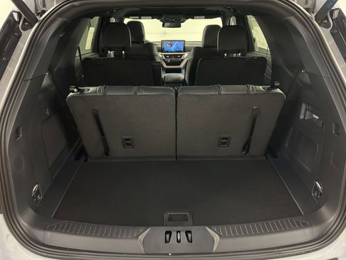 New 2026 Ford Explorer ST-Line w/ ST-Line Street Pack image 34