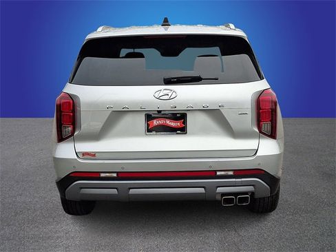 Used 2024 Hyundai Palisade SEL image 5