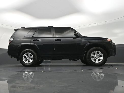 Used 2021 Toyota 4Runner SR5 RWD image 31