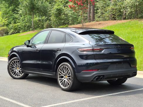 Certified 2023 Porsche Cayenne Platinum Edition AWD/4WD image 3