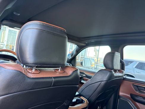 Used 2019 RAM 1500 Limited AWD/4WD image 16