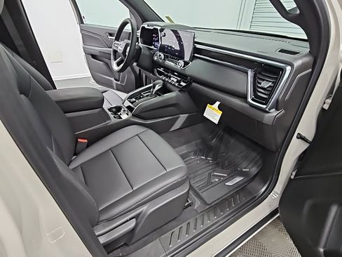 New 2026 GMC Canyon Elevation w/ Convenience Package image 38