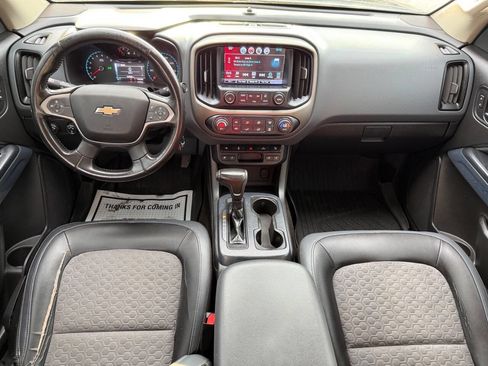 Used 2016 Chevrolet Colorado Z71 w/ Z71 Midnight Edition image 14