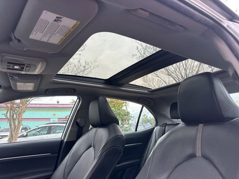 Used 2021 Toyota Camry XSE image 22