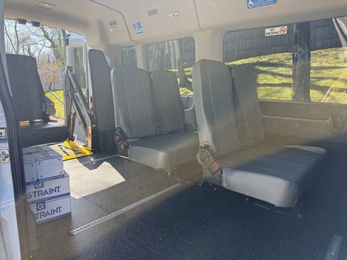 New 2024 Ford Transit 350 XL image 12