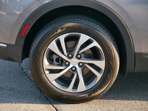 Used 2021 Buick Envision Essence image 11