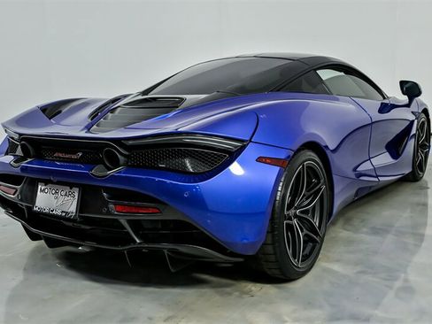 Used 2019 McLaren 720S Performance RWD image 12