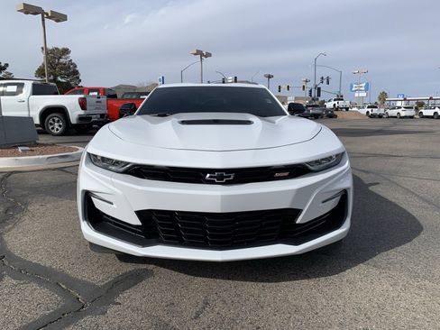 Certified 2020 Chevrolet Camaro SS image 2