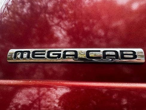 Used 2006 Dodge Ram 1500 Truck SLT w/ Trailer Tow Group image 8