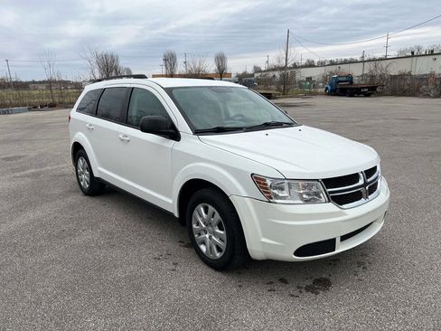 Used 2016 Dodge Journey SE w/ Flexible Seating Group image 6