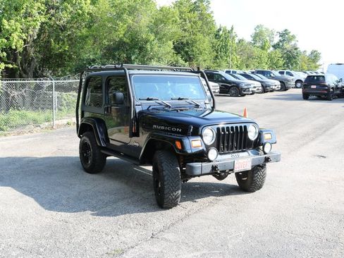 Used 2004 Jeep Wrangler Rubicon w/ Dual Top Group AWD/4WD image 7