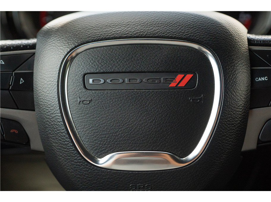 Used 2023 Dodge Durango SXT AWD/4WD image 5