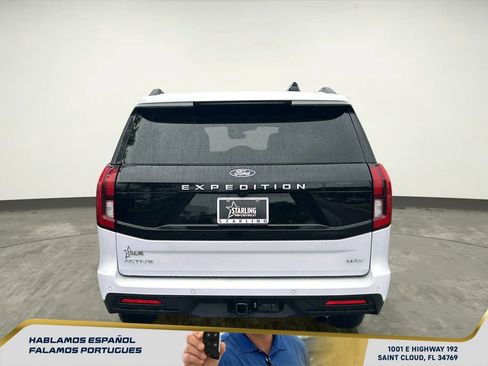 Used 2025 Ford Expedition Max Active AWD/4WD image 5