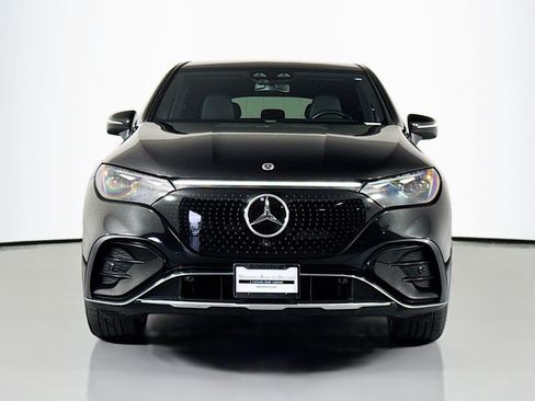 Used 2023 Mercedes-Benz EQE 500 4MATIC SUV image 2