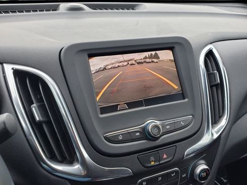 Certified 2024 Chevrolet Equinox LT w/ LPO, Floor Liner Package image 32