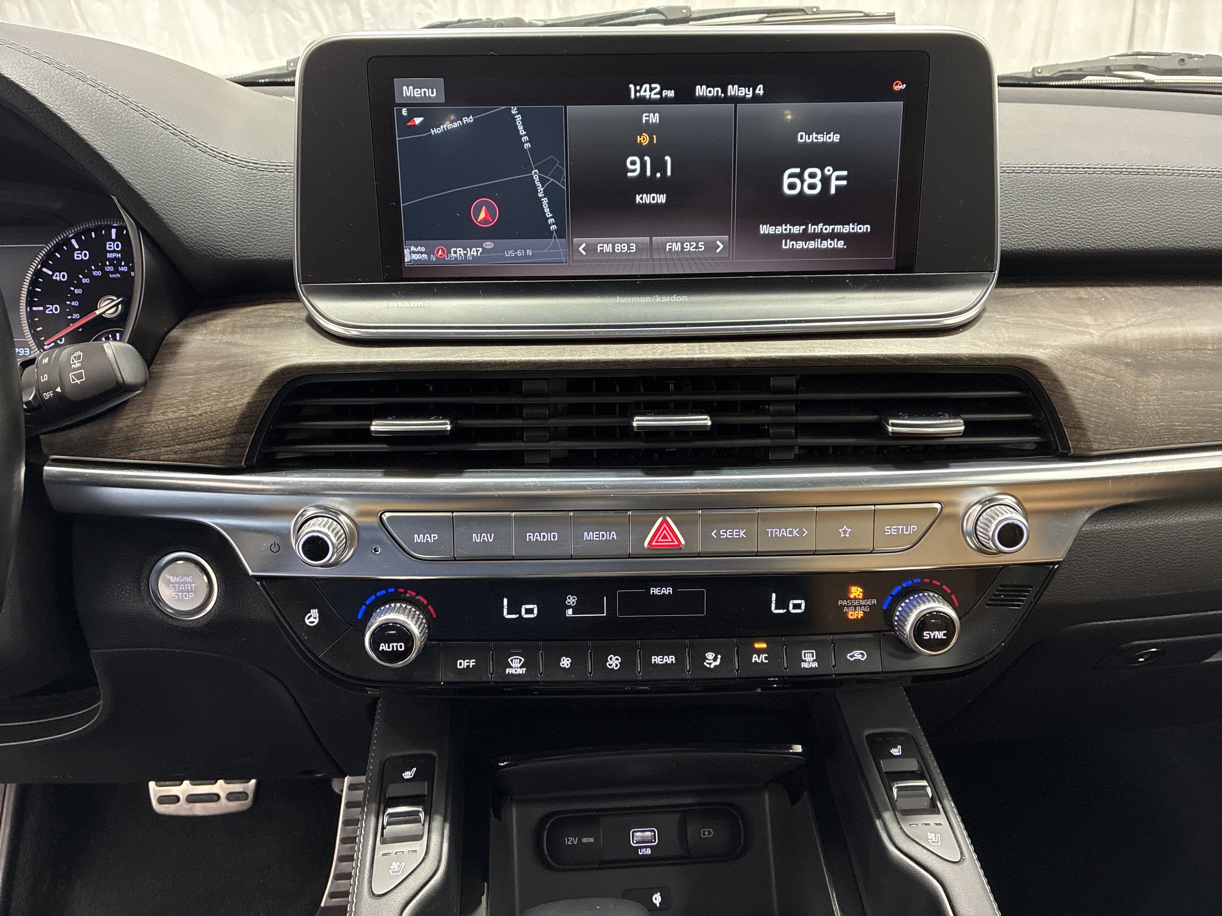 Used 2021 Kia Telluride SX w/ Towing Package AWD/4WD image 22
