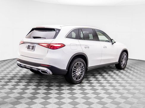 Certified 2026 Mercedes-Benz GLC 300 GLC 300 image 6