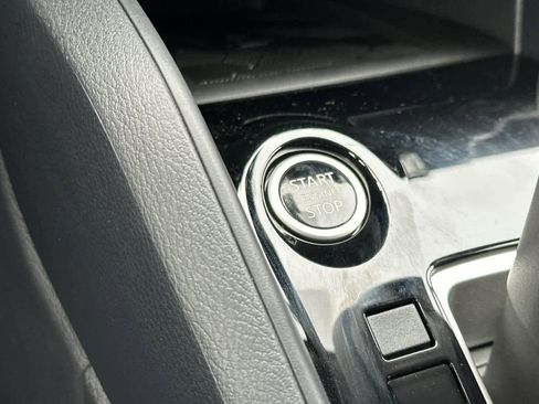 New 2025 Nissan Versa SV image 21