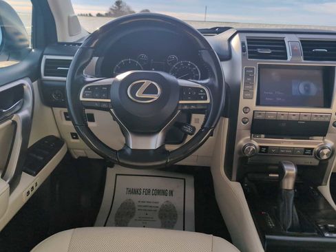 Used 2020 Lexus GX 460 Premium image 10