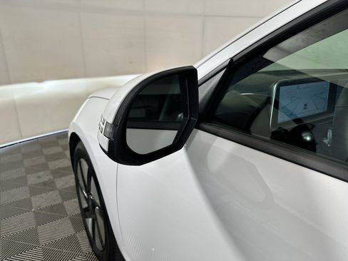 Used 2024 Hyundai Ioniq 6 SE RWD image 10