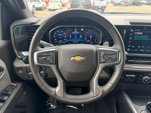 Certified 2023 Chevrolet Silverado 1500 LTZ AWD/4WD image 26