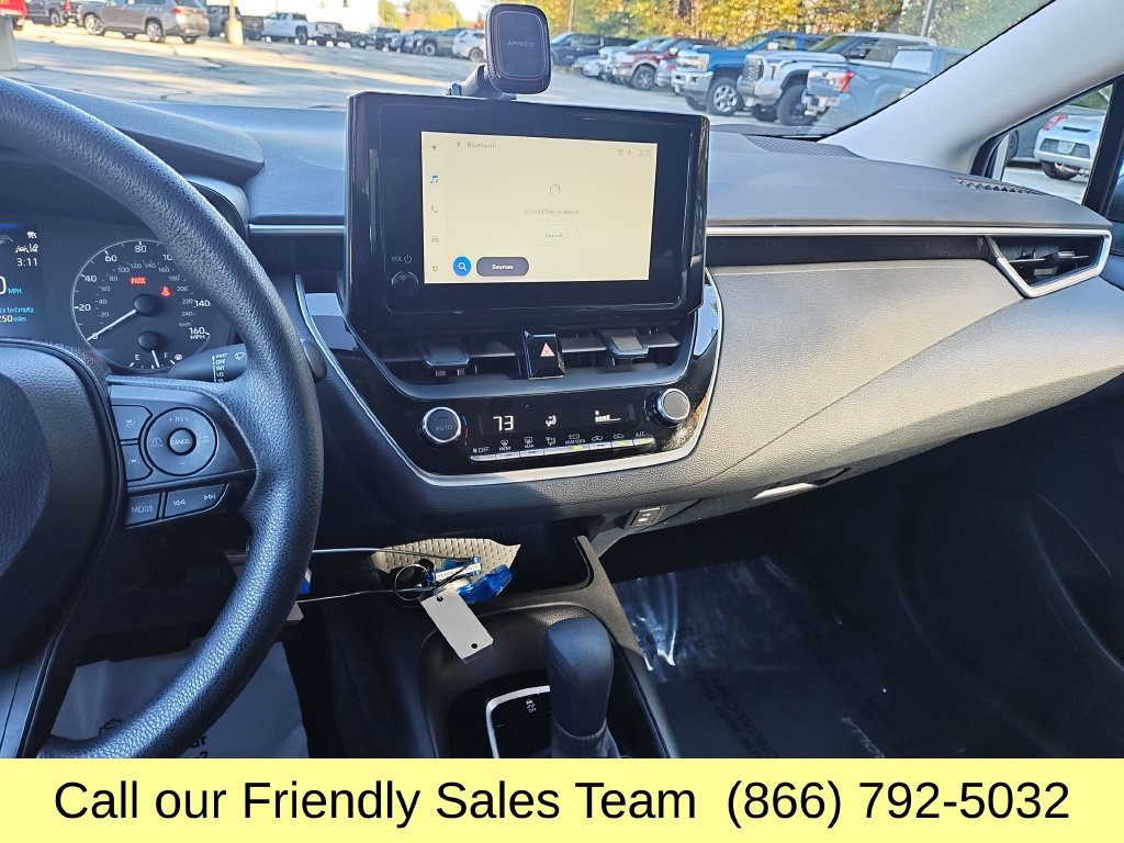 Used 2024 Toyota Corolla LE FWD image 18