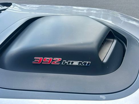 Used 2016 Dodge Challenger R/T Scat Pack RWD image 7