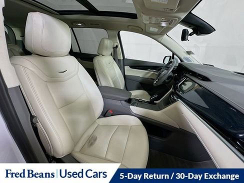 Used 2024 Cadillac XT6 Premium Luxury w/ Technology Package image 33