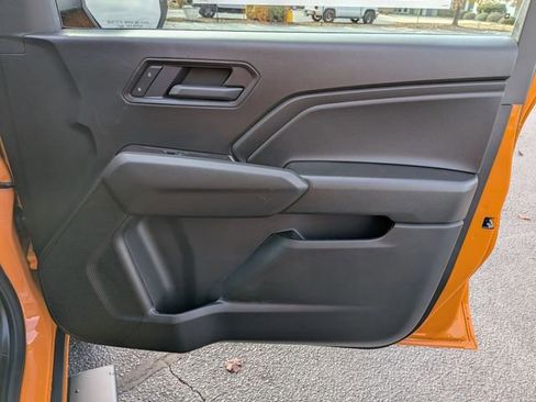 New 2026 Chevrolet Colorado W/T image 32