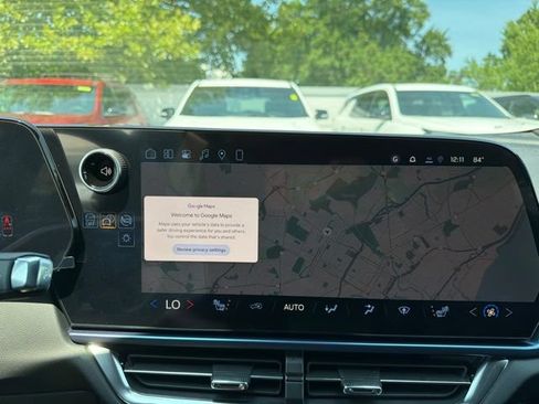 New 2026 Chevrolet Equinox EV LT FWD image 26