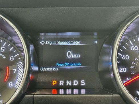 Used 2020 Ford Mustang Premium RWD image 19