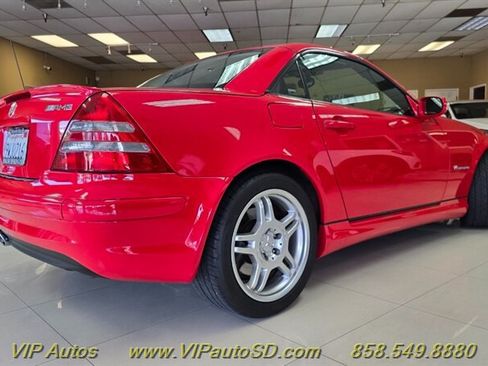 Used 2003 Mercedes-Benz SLK 32 AMG image 4