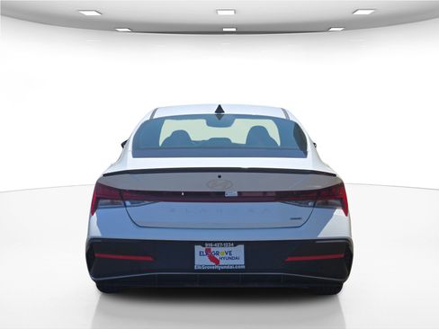 New 2025 Hyundai Elantra SEL image 7