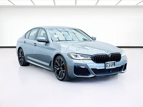 Used 2023 BMW 540i 540i w/ M Sport Package image 3